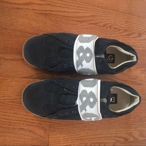 Dolce and Gabanna Auth Navy Men Sneaker in size 10